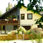 4 Personen Im Wald Mit Kamin, 84m², 3