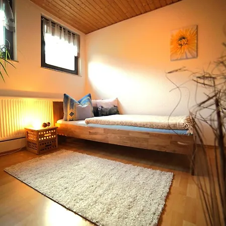 4 Personen Im Wald Mit Kamin, 84m², 3 Apartmán *