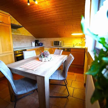 公寓 4 Personen Im Wald Mit Kamin, 84m², 3