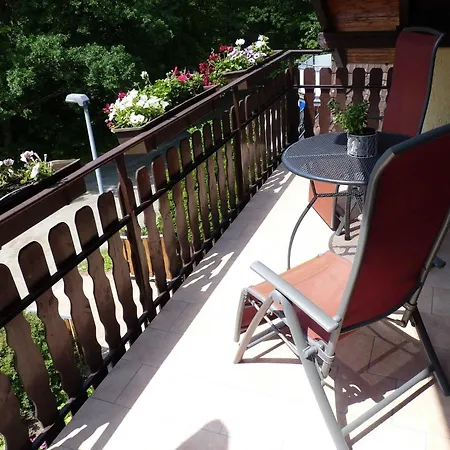 Apartmán 4 Personen Im Wald Mit Kamin, 84m², 3 *