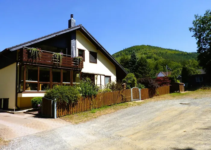 4 Personen Im Wald Mit Kamin, 84m², 3 * Бад-Гарцбург