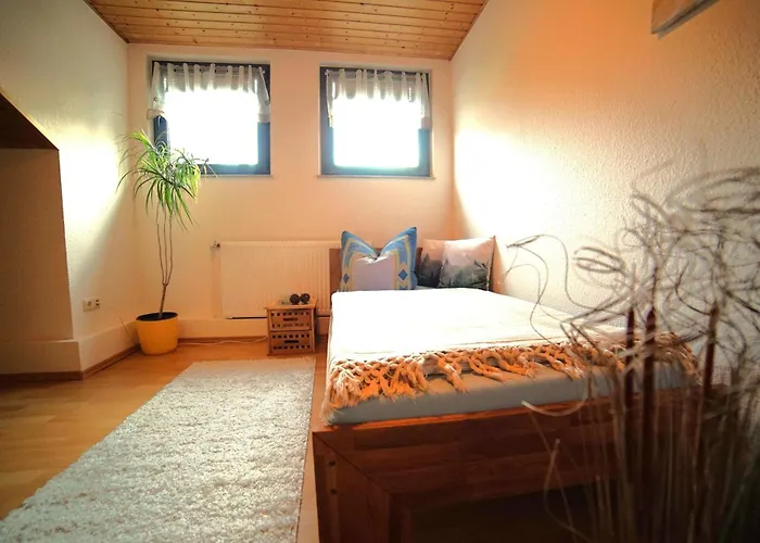 4 Personen Im Wald Mit Kamin, 84m², 3 *